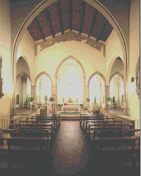 Interno chiesa Santa Maria